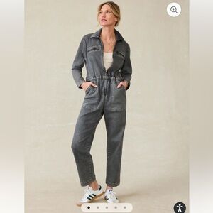 NWT FAHERTY Sunwashed Denim Jumpsuit - Washed Black size 4